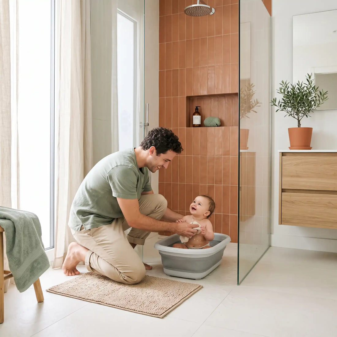 baignoire-bebe-sous-la-douche